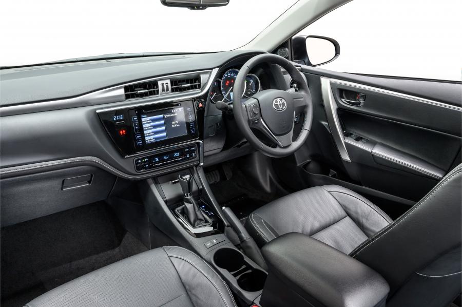 Торпедо Toyota Corolla Quest 2020 года  (ZA) (фото 23 из 40)